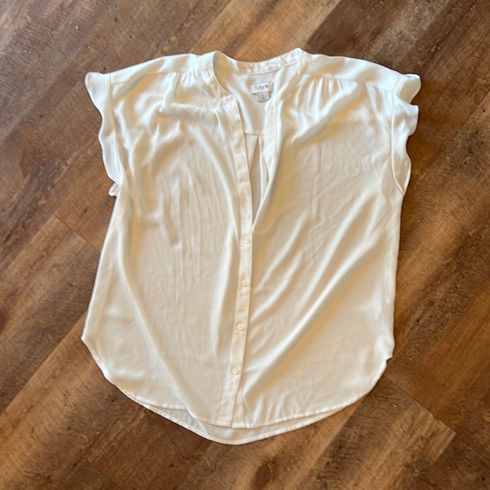 White J Crew flutter sleeve button down blouse